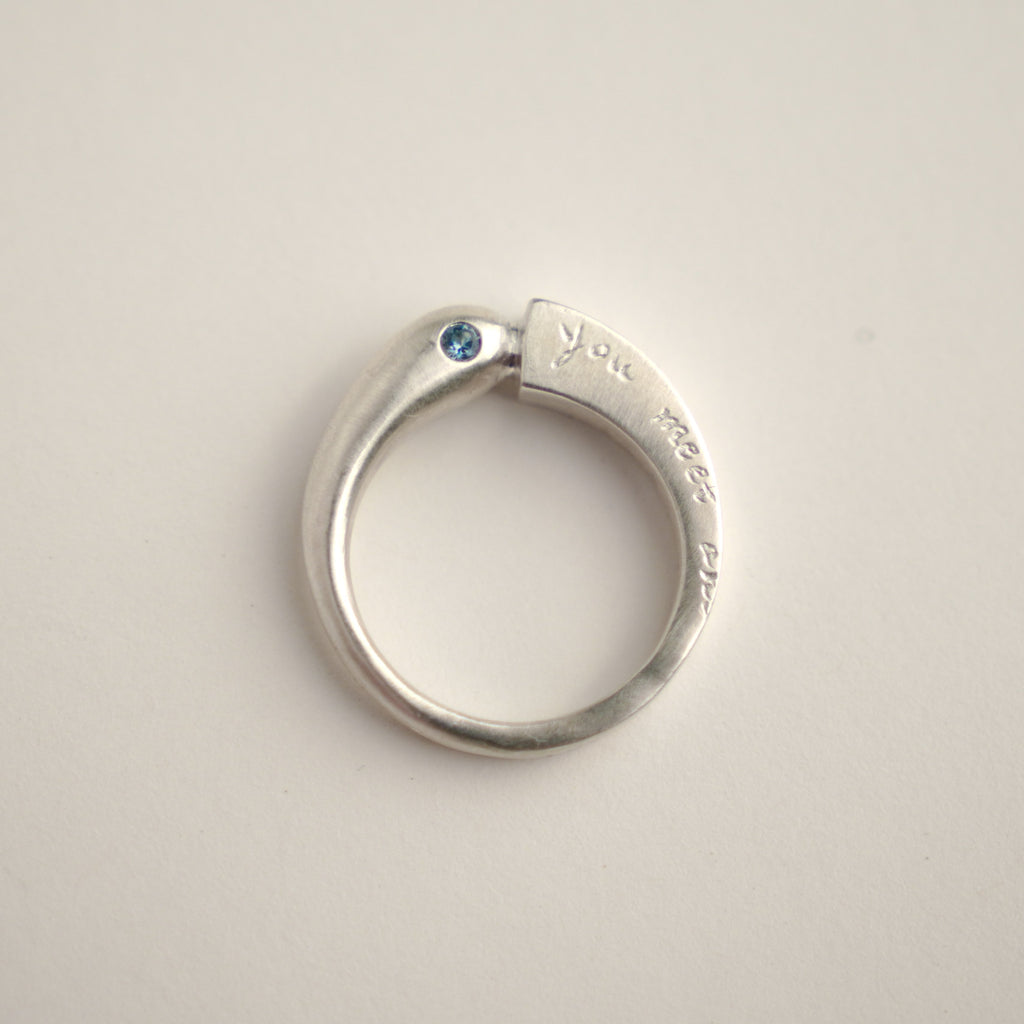 poem mannam ring (thin)