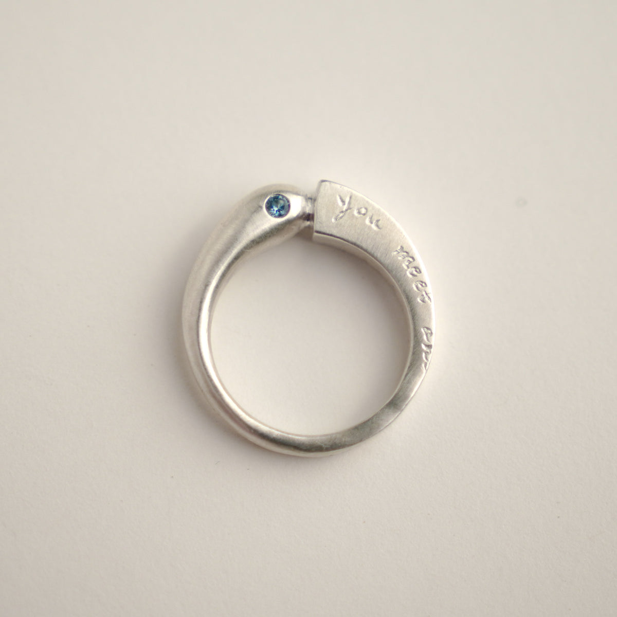 poem mannam ring (thin)