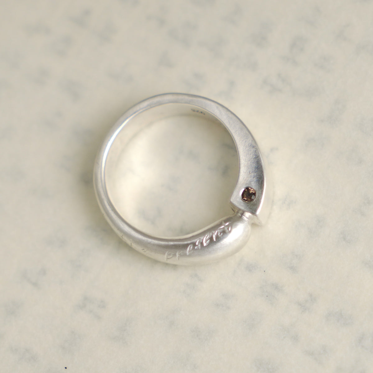 poem mannam ring (thick)